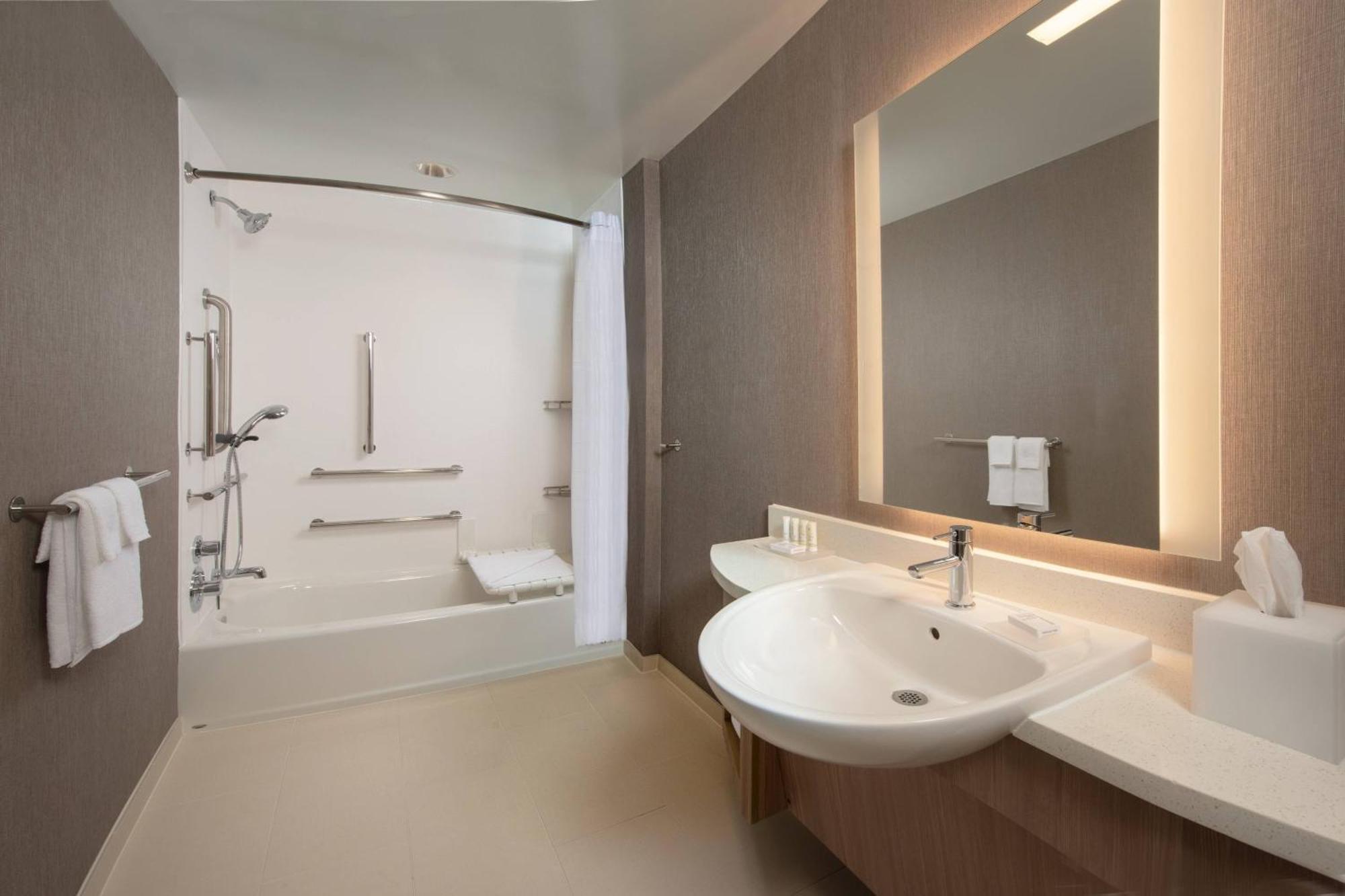 SpringHill Suites By Marriott Frederick Exteriör bild